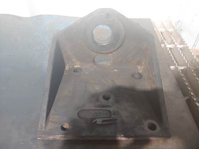 Caterpillar C7 Diesel Engine Motor Mount Blue Bird Bus Part# 1944081