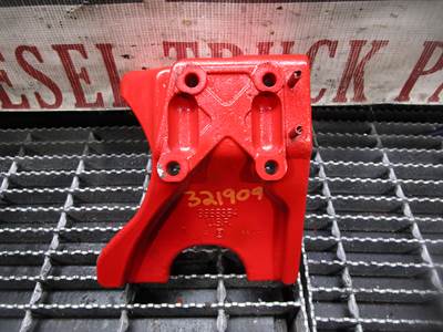 (GOOD USED) Cummins ISB 6.7L Diesel Engine Alternator Support Mount P# 3966354