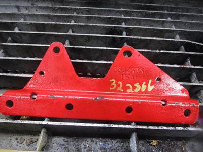 (GOOD USED) Cummins ISX Diesel Engine Support Mount Part# 3682576