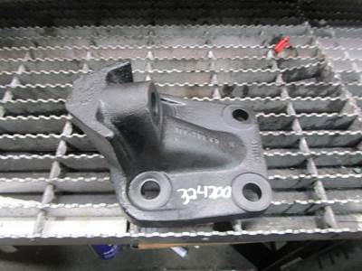 (GOOD USED) Cummins ISX Diesel Engine motor mount from InternationalTruck P# 1664755C3