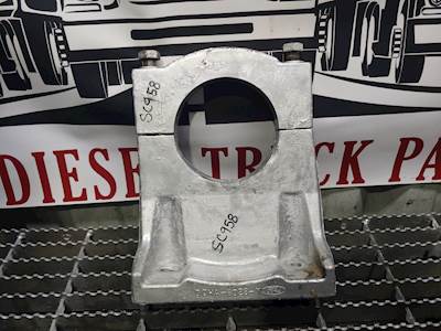 Detroit Diesel Engine 6-71N Front Motor Mount Brace Bracket Ford P# D0HA-6028-Y