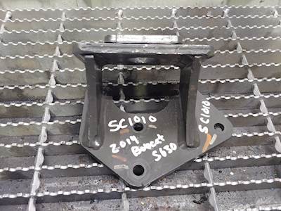 2014 Doosan D24NAP Diesel Engine Rear Motor Mount for Bobcat S630 Skid Steer