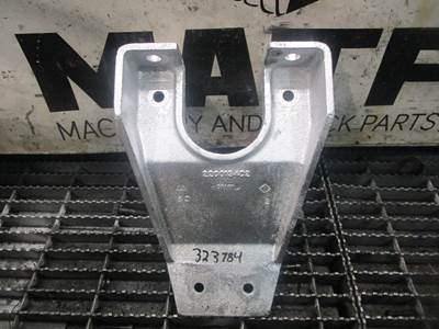 (GOOD USED) Navistar International Diesel Engine Mounting Bracket P# 2200134C2