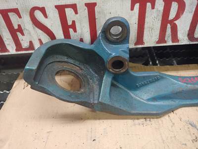 (GOOD USED) International Maxxforce DT Engine Front Motor support Mount Part# 3578794C2