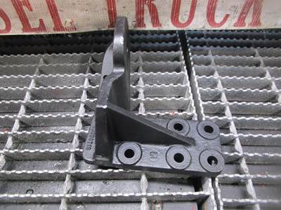 (GOOD USED) Isuzu FTR / GM W4500 Diesel Truck Engine Motor Mount Part# 15988713