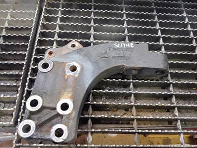 (Good Used) Mack Diesel Engine Motor Mount Part# 158GB5131M2