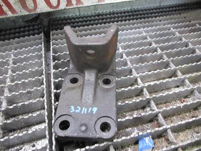 (GOOD USED) Mercedes-Benz Diesel Engine Motor Mount Part# 01-29312-000