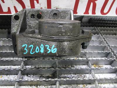 (GOOD USED) Diesel Engine Motor Mount OEM-Part# 1610245