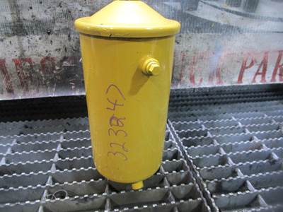 (GOOD USED) Deutz F6L912 Diesel Engine Oil Filter Housing OEM Part