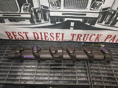 2004-2006 International DT466E (EGR) Diesel Engine High Pressure Oil Rail Part# 1847783C1, 1847784C1