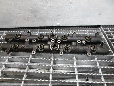 2004 2005 2006 International Diesel Engine High Pressure Oil Rail OEM 1840625C1