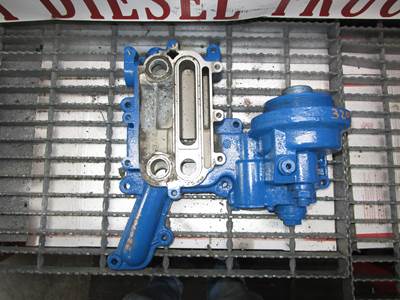 (Good Used Takeoff) 2004-2006 International DT466E EGR Diesel Engine Oil Filter Housing Assembly OEM P# 1841989C1