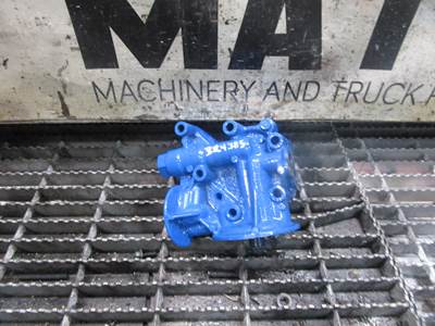 (GOOD USED) OEM Mitsubishi 4D31 Engine Oil Filter Base / Housing