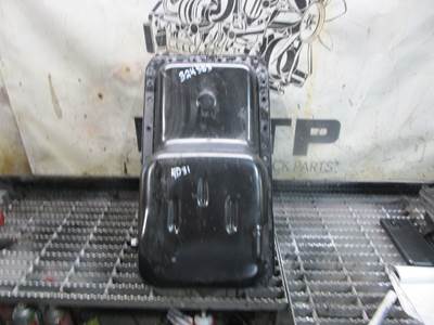 (GOOD USED) Mitsubishi 4D31 Engine Oil Pan OEM