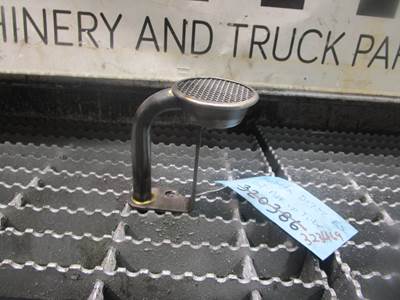 (GOOD USED) Kubota D722 Engine Oil Pickup Tube OEM