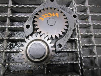 (GOOD USED) Cummins ISB 3.9L Diesel Engine Oil Pump Assembly Part# 4897480