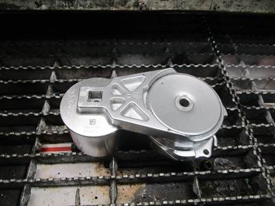 (GOOD USED) Cummins ISX Diesel Engine Belt Tensioner Pulley OEM-Part# P3691282