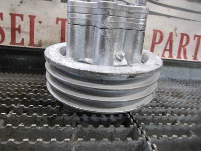 (GOOD USED) Detroit Diesel Engine 3 Groove Fan Hub Pulley Part# 5103863