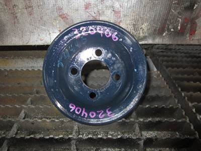 (GOOD USED) International Diesel Engine Water Pump Pulley OEM-Part# 1818129C2