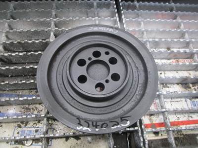 (GOOD USED) 2011 ISUZU 4JJ1 CRANK PULLEY