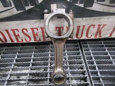 (GOOD USED) Cummins 6CT 8.3L Diesel Engine Connecting Rod P# 3901247