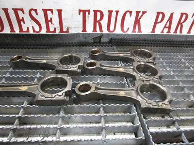 (GOOD USED) International 7.3L Diesel Engine Connecting Rod Part# 1831738C1