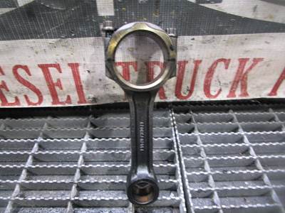 (GOOD USED) Isuzu 4BD2TC Diesel Engine Connecting Rod (SOLD INDIVIDUALLY) OEM-Part# FH3029