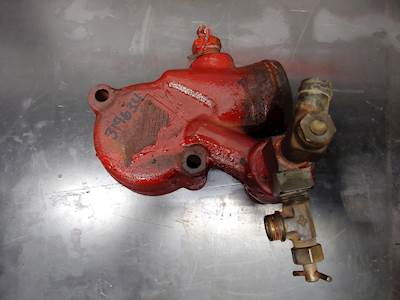 1986 International Harvester 1440 DT436 Engine Thermostat Housing