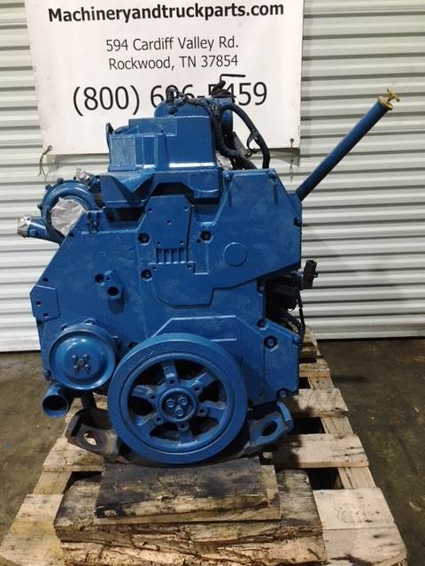 2002 International DT466E Diesel Engine Non-EGR Model 7.6L 215HP Fam