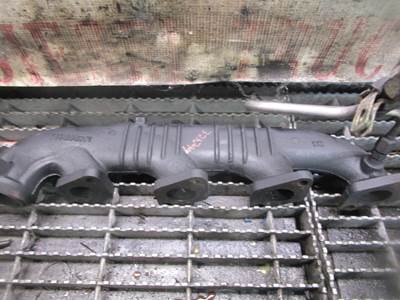 2004 2005 2006 International VT365 Diesel Engine Exhaust Manifold OEM P# 1840994C1