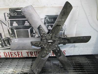 (GOOD USED) International 9.0L Fan Blade 32-INCH 6-BLADE