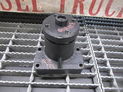 (Good Used) Cummins 8.3L Diesel Engine Fan Support Hub P# 3910738