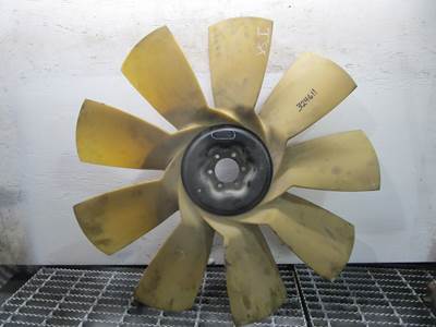 2011 Freightliner Cummins ISX15 Kysor Cooling Fan 4735-44560-03 32 Inch 9 Blade