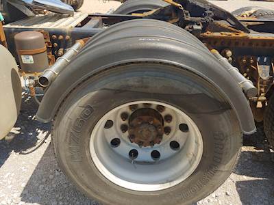 2011 VOLVO VNL TRUCK FENDER MUD FLAP DRIVER SIDE