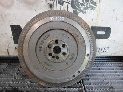 (Good Used) Mitsubishi 4M50 Diesel Engine Flywheel OEM-Part# ME222211