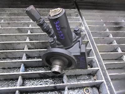 Caterpillar 3208 Diesel Engine Fuel Filter Base / Housing P# 4N8897