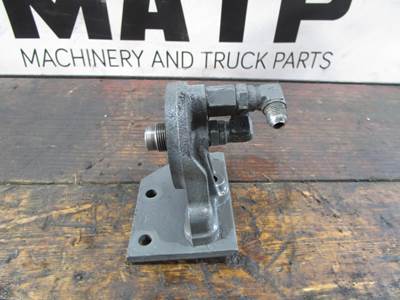 (GOOD USED) Mack RENAULT MIDR 6.2L Diesel Engine Fuel Filter Base OEM Cast# 133396