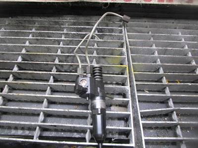 Detroit 6-71 Diesel Engine Fuel Injectors