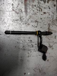 1980 Caterpillar 3208 Diesel Engine Fuel Injector 1W5829 (Sold Individually)