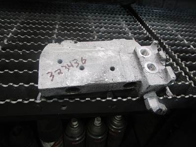 (GOOD USED) Cummins ISB 5.9L Diesel Engine Fuel Block Part# 3955080
