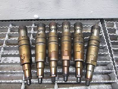 2014 2015 Cummins ISX15 Diesel Engine OEM Fuel Injectors 2897320 Freightliner