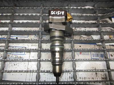 (GOOD USED) International 7.3L Diesel Engine Fuel Injector Part# 1816187C3