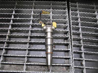 (GOOD USED) 2007-2009 International MaxxForce DT Diesel Engine Fuel Injector Part# 5010561R93