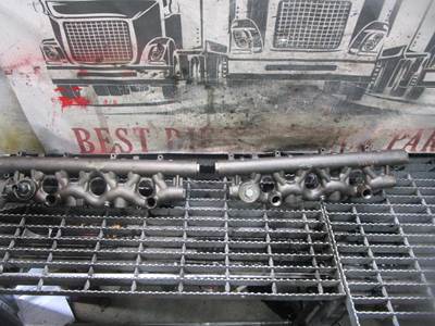 (GOOD USED) International VT365 (6.0L) Diesel Engine Fuel Injector (SOLD INDIVIDUALLY) P# 1846692C1