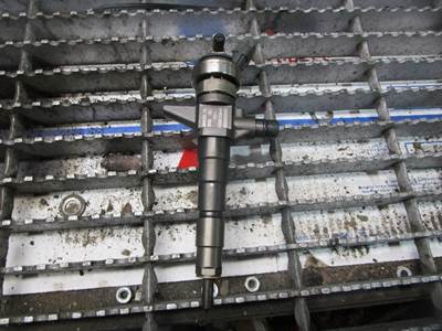 2011 2012 Isuzu NPR 4JJ1 Fuel Injector