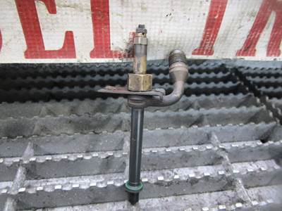 (GOOD USED) John Deere 3179 DF Fuel Injector OEM