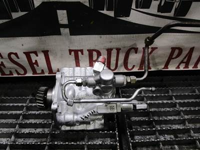 International DT466E Diesel Engine High Pressure Fuel Pump P# 1871292C99, 1842428C99, Gear# 1841116C3