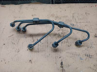 (GOOD USED) Kubota D905 Fuel Line SET