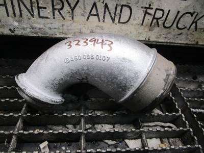 Detroit DD13 Engine Air Intake Tube