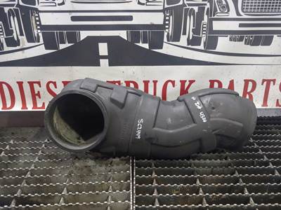 (GOOD USED) International 4300 Diesel Truck Intake Duct OEM P#2042134C1